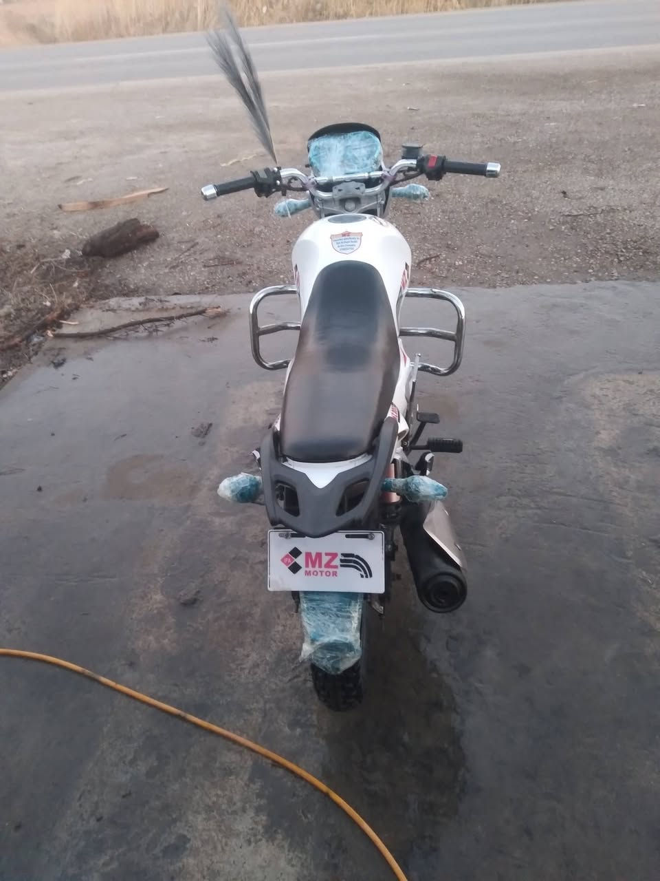 السلام عليكم امزت دراجه مقفوله كفاله عامه ماكينه 200 لا تنقيص لا تبخير كهربائيات شغاله موديل 20 دراجه مقفوله مال جناي ما بيها برقه نقص٠٠٠،،***********
