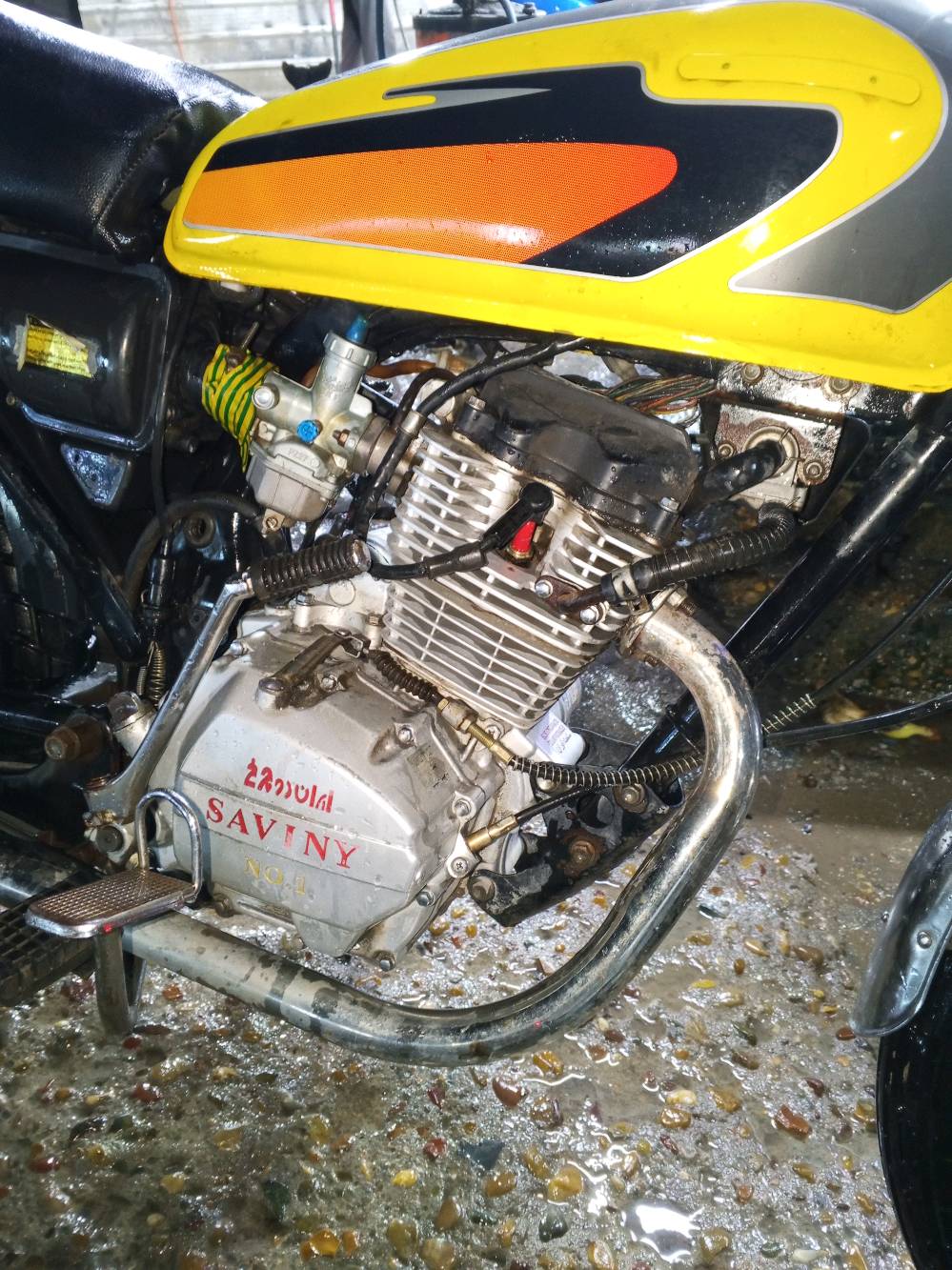  دراجة للبيع إيران نظيفة جدا خمسة كير 
الدراجة خير من الله محركها يخبل عنواني بغداد الزعفرانية 