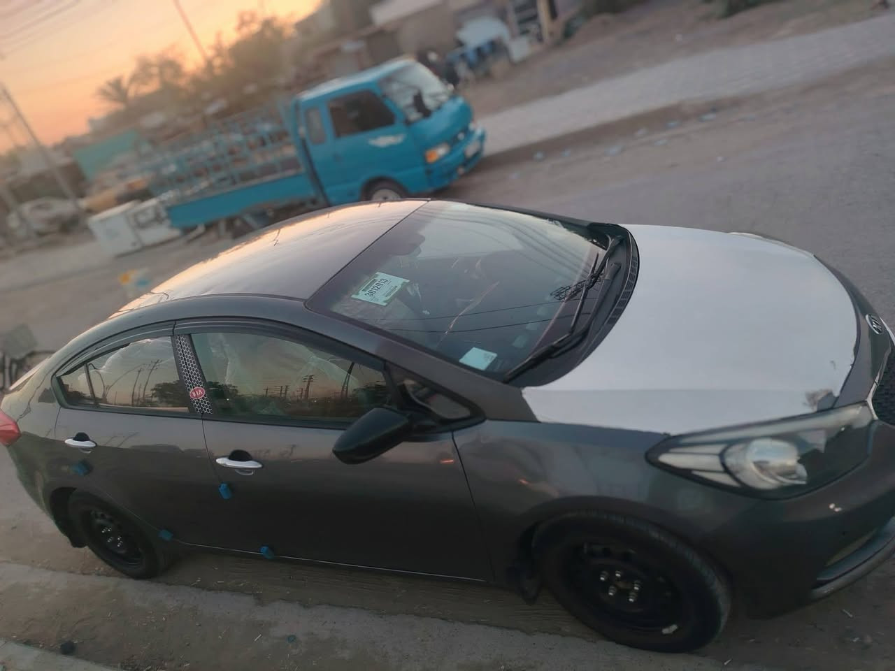 سيراتو 16 خليجي محرك 16  دوش بيها 3 قطع تبديل  السعر 113 وبيها مجال للجناي ***********
