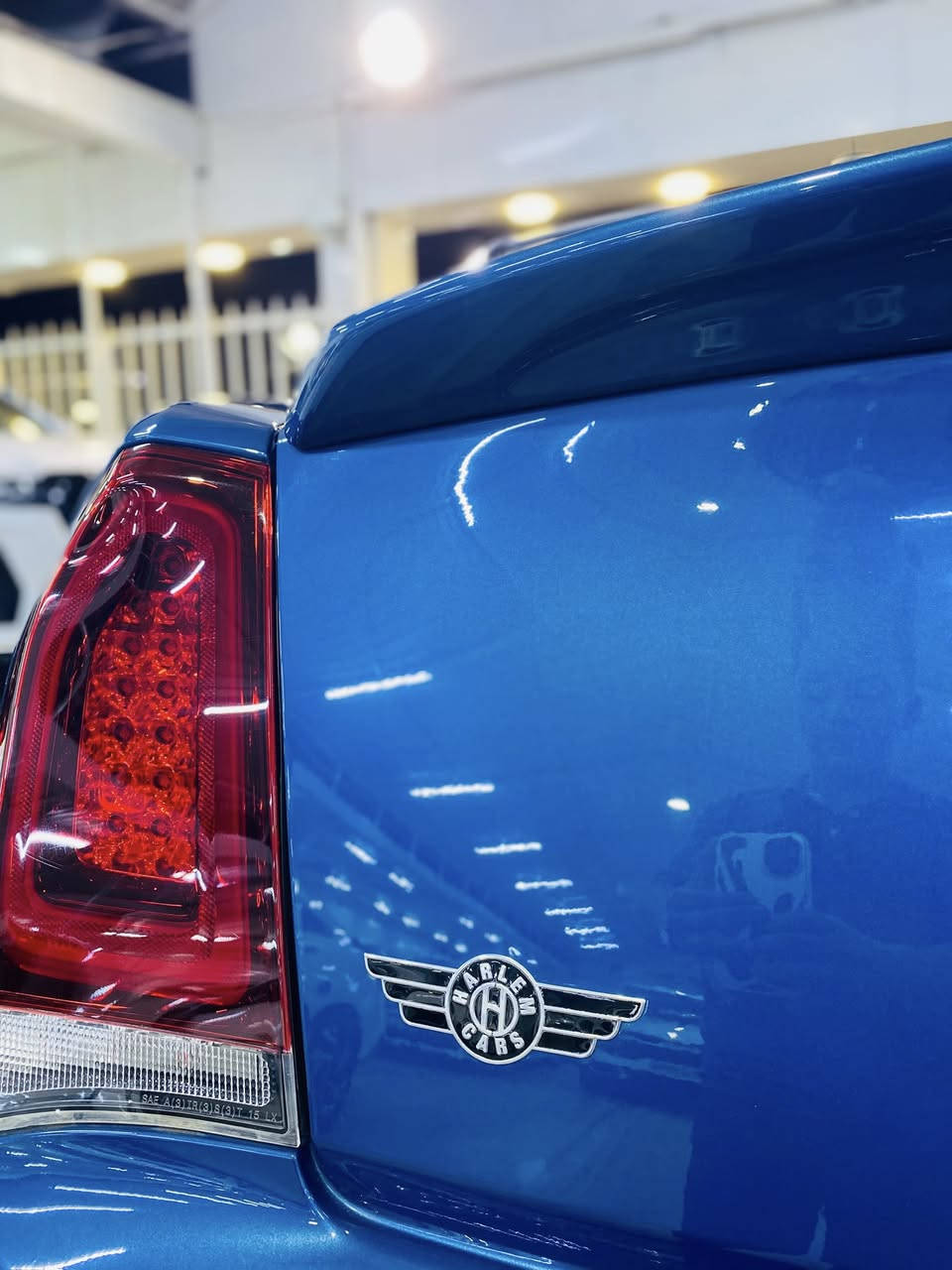 🚗 للبيع – كرايسلر 300 S موديل 2022 (خليجي وكالة هارلم) 🚗
📄 الملكية: رقم أربيل باسمي+ فحص جديد وهزه جديده .

✨ تفاصيل السيارة:

* موديل: 2022

* ماشي فقط: 47 ميل

* وكالة هارلم – خليجي

* بحالة ممتازة جداً

* بارد بسيط بالجاملغ الخلفي

🌟 المواصفات (Full Option):

* بصمة تشغيل

* بانوراما سقف

* رادار أمامي + جانبي + نقطة عمياء

* نظام بريك أوتو + سكليتر تحكم

*  عدسات متحركة

* مقاعد جلد فخمة (تدفئة ❄️ / تبريد ❄️ / كهرباء)

* مقاعد خلفية تدفئة

* ذاكرة للمقاعد (Memory)

* تدفئة ستيرن + شفتات تغيير

* تشغيل عن بعد

* حساسات أمامي وخلفي

* إضاءة LED نهارية

* شاشة + كاميرا خلفية

* نظام صوت خلفي (دمام)

* وباقي مواصفات الفل الكامل

💰 السعر المطلوب: 335 (قابل للمناقشة للجادين بعد المعاينة فقط )

📍 بغداد – الكريعات معرض الريان ***********

