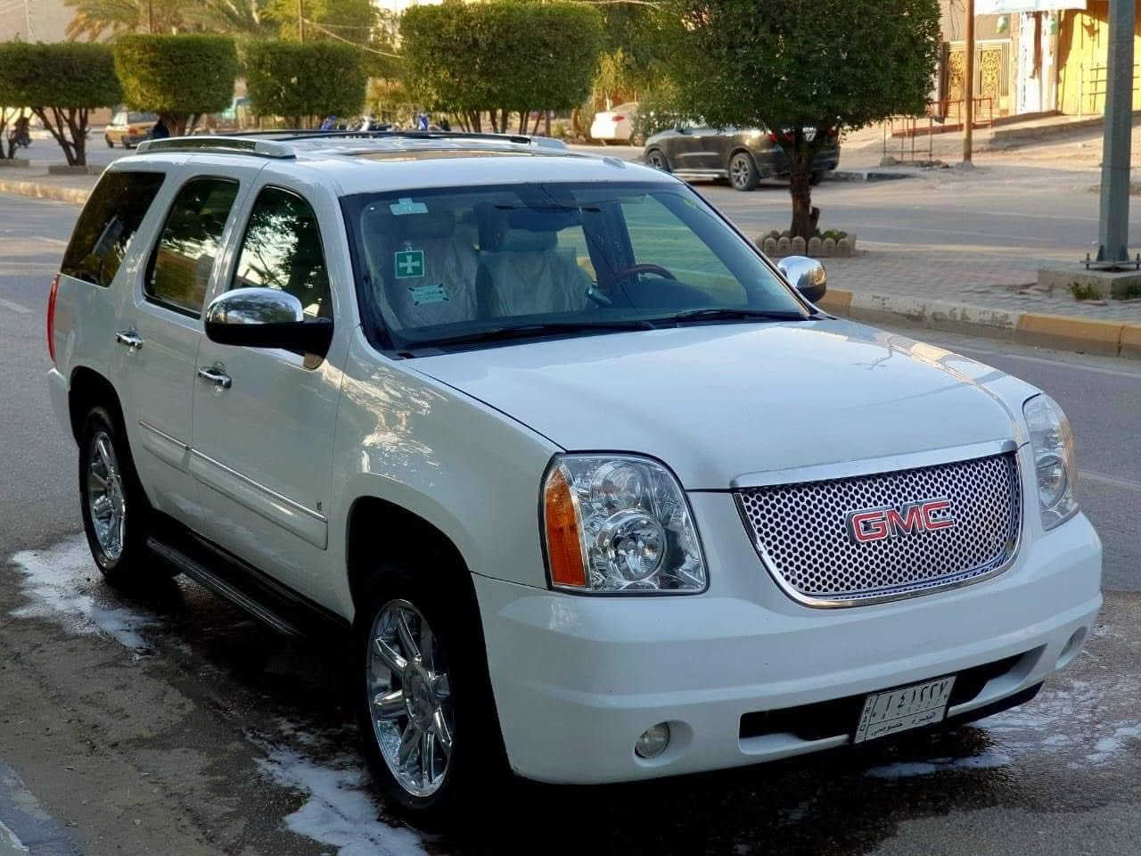 2009دنلي  رقم بصره سيارة موجودة بغداد مدينة الصدر بيها ثلاث قطع صبغ وارد أمريكي سياره أصوليه تحويل ثاني يوم مشروع وطني سعر 155 وبيها مجال بصيط الاستفسار على رقم ***********سياره جاهزه
