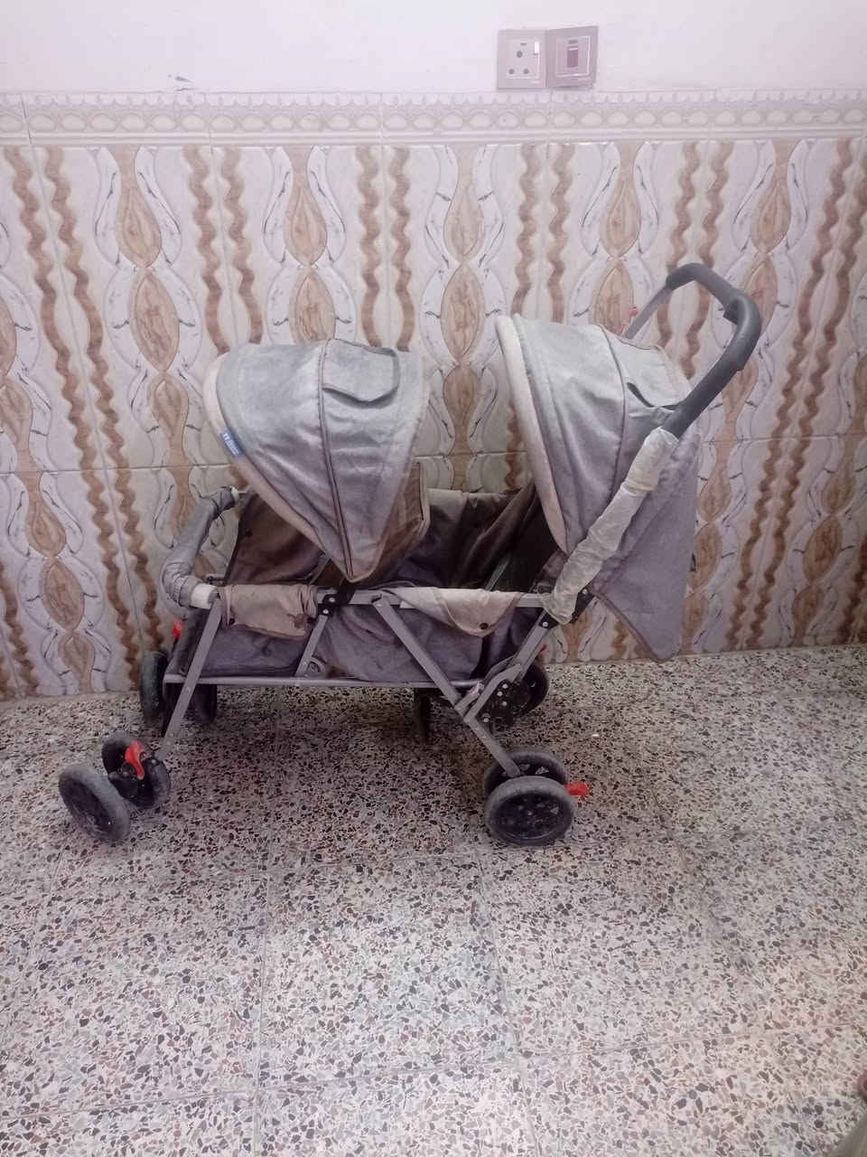للبيع مكاني البلديات سعر ٣٥


**إذا كنت صاحب هذا الإعلان وتريد حذفه لأي سبب، رجاءا أرسل رسالة إلى الدعم الفني**