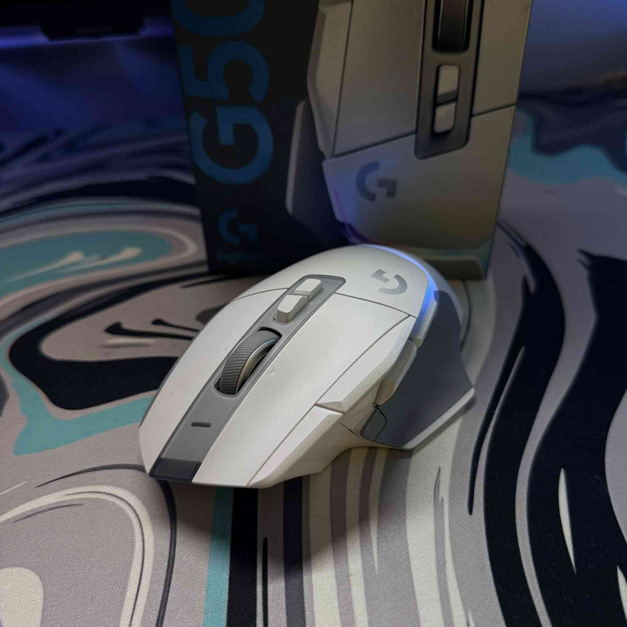 Pc Gaming
تجميعة مستخدمة للبيع فقط 
ما ابيع قطع ابيع كامل مكاني بغداد 
RTX 5080 Asus Prime
Ryzen 7 9800 X3D 
Rog Strix X870 White 
Corsair DDR5 32GB 6000Mhz
Storge 2TB WD 7450 Mb/s
AORUS WATERFORCE X II 360 ICE LCD
Psu 1000W Gold 
Case sama 7 fan
هاي مواصفات التجميعه الكراتين موجوده
واكو عندي ملحقات هم للبيع 
ماوس لوجيتك G502X Plus ابيض 
كيبورد اتاك شارك ماغنتك ابيض 
سماعة HyperX Cloud 3 wireless
UPS Farber soho 1kv 
بار لايت شاومي تحكم وايرلس 
اضائة بار لايت Govee وايرلس 
وكرسي فانتيك قماش لون رصاصي بعده جديد
كلهن للبيع وبعدهن جديد الغراض 
سعر الكيس 3,900,000 بقية الملحقات والاسعار خاص 
*********** ومتوفر واتس
