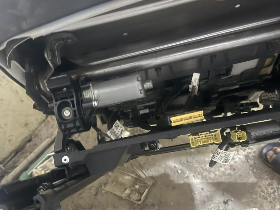 رادار خلفي ايمن او ايسر النترا هايبر للبيع جوه السوك اثنينهم 100 الف هنه والقواعد
كشن كامل كهرباء نضافه فول سعر 75 مع الماطورات 
للاستفسار ***********
