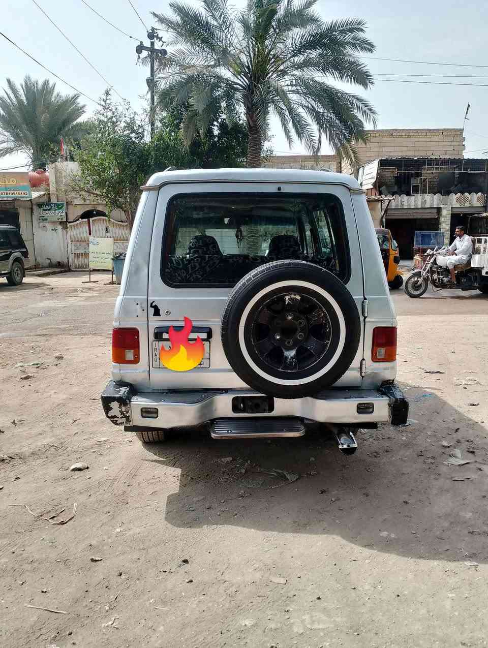 سلام عليكم للبيع باجيرو موديل 91 سيارة رقم بصرة حداديه تخم تيرات مكينه وكير ثريواي جدد السعر 35 وبيه مجال ***********
