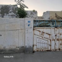 دار للبيع • السياسين • خلف مدرسة