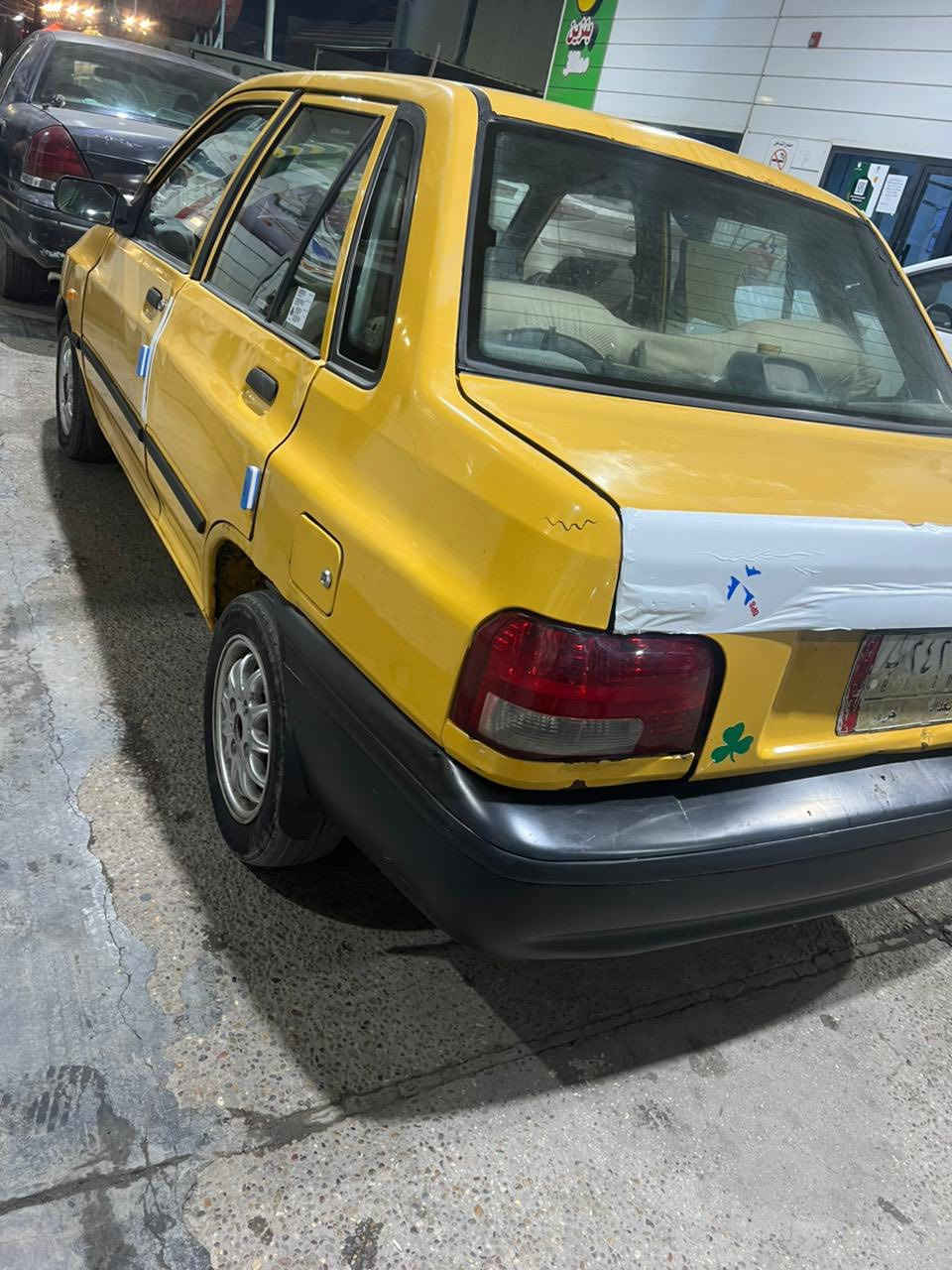 ‏ سلام عليكم سايبة للبيع موديل 11 نفخ سيارة حلوة بيها ضربة بصف السائق معمرة عمي حلو سيارة ب. يها خيط بخار بيع مستعجل وكان بغداد الزعفرانية رقم التلفون *********** ￼.    السعر 21 مطلوبة ورقتين ينزلون من الحساب تحويل مباشر
