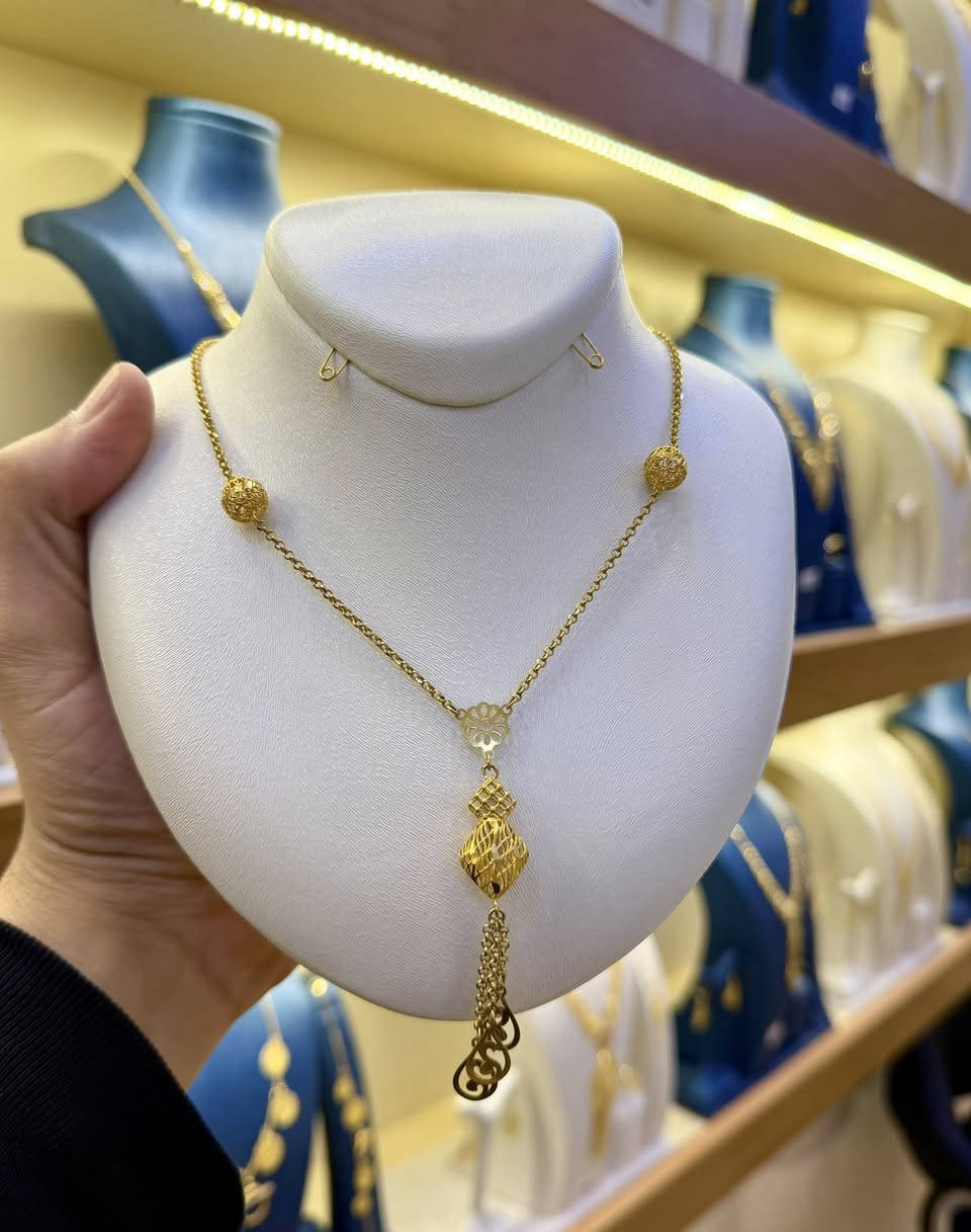 ذهب مستعمل  مجوهرات احمد الخفاجي ناصرية تاج مول طابق الارضي للاستفسار ***********وتساب
