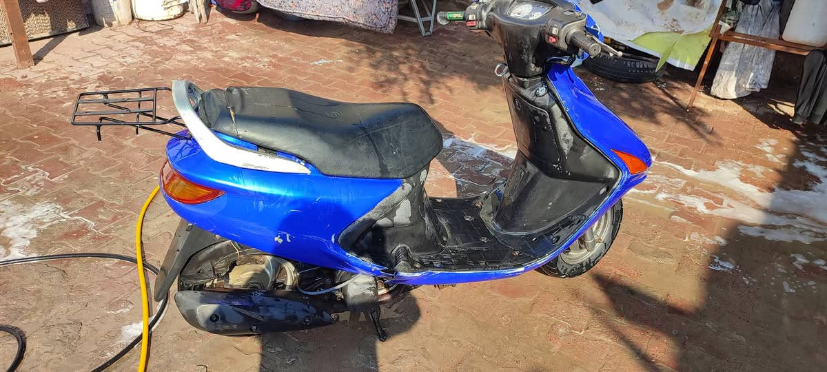 سلام عليكم فراشه البيه مانقصه اي شي شغله كلشي مكاني كوفه شارع معمل السم والسعر 450وبيه مجال ومامفتوحه محرك جديد ***********
