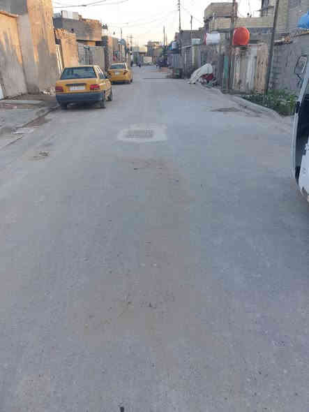 دار للبيع البلديات المعسكر  ٥٠ متر  خدمات  كامله  ***********
