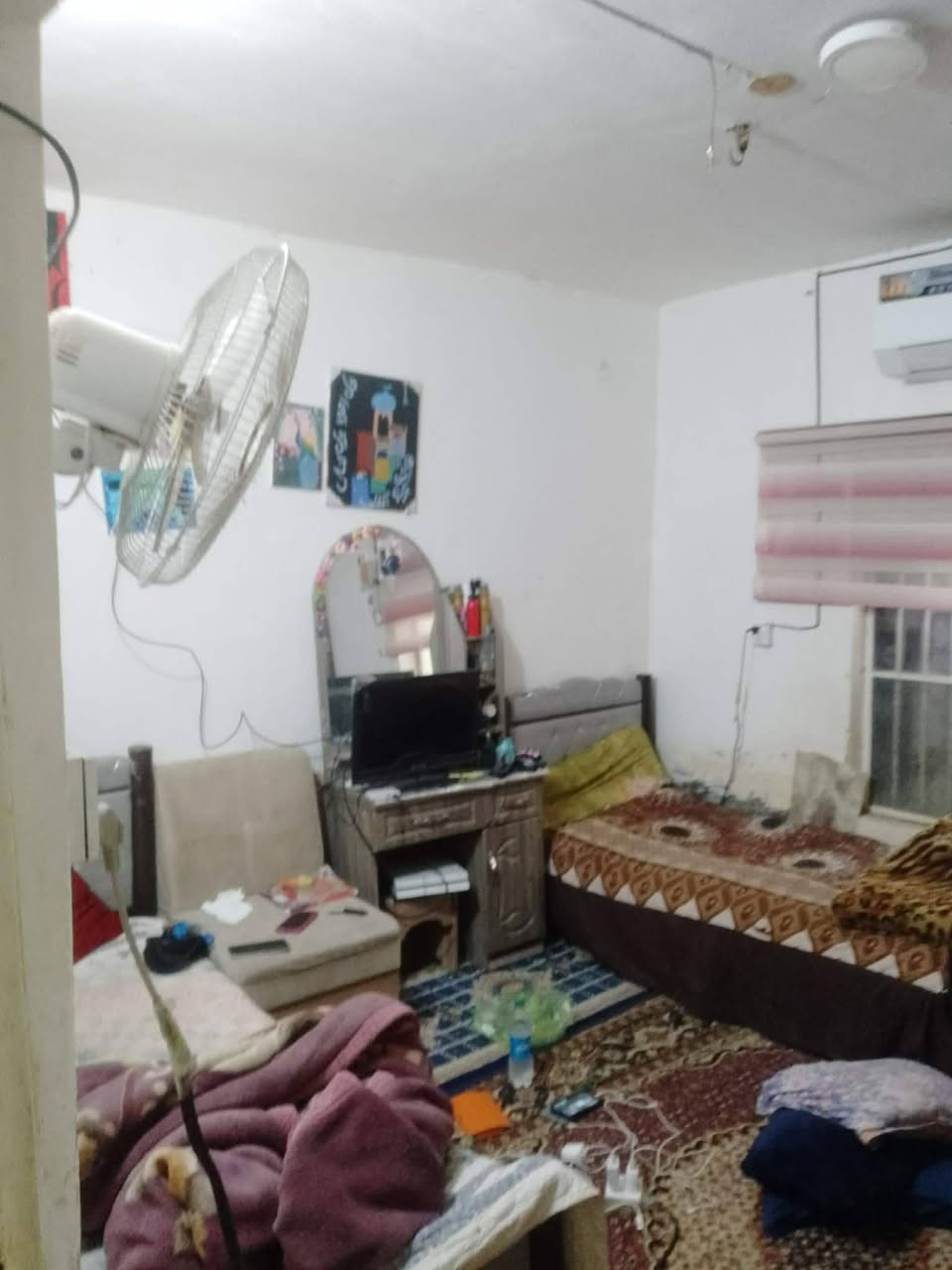 بيت 200م سند 25مرقم
خلف حي الحضارة 50م عن المشاركات التبليط والمشروع
حي الباقر
***********
