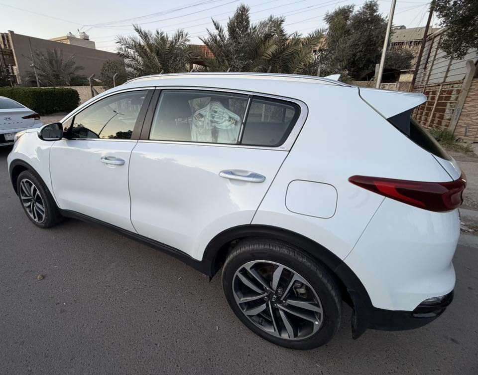 سبورتج للبيع 2020 هزه جديده ارقام جدد سياره خليجي 2000 دوش لونين الديشبول المرغوب حساسات اماميه وخلفيه تحديد مسار بيه طخات خفيفه العنوان ام الكبر والغزلان الرقم ***********
