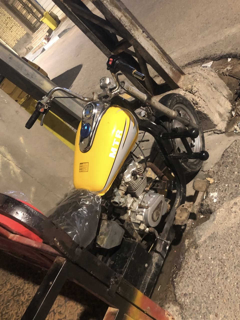 السلام عليكم ستوته كلك كلك كلك ادوات مكينه حلوه ستوته نهدر واحد بس مساع لعبت بلوايرات وطفت ماعرفلهن اكسن براغي سعر 500وبيه مجال مكاني بصره الامن الداخلي ***********
