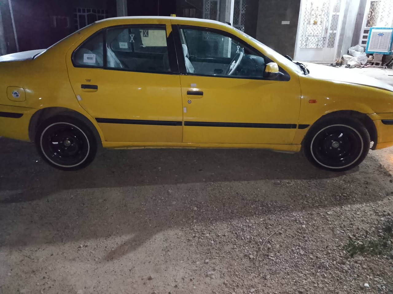 السلام عليكم سياره سمند للبيع رقم بغداد موديل 2009 تحويل مباشر مكفوله كفاله عامه السعر 39 وبيهه مجال مكانهه  منطقة 14رمضان مدخل العبايجي رقم الهاتف ***********
