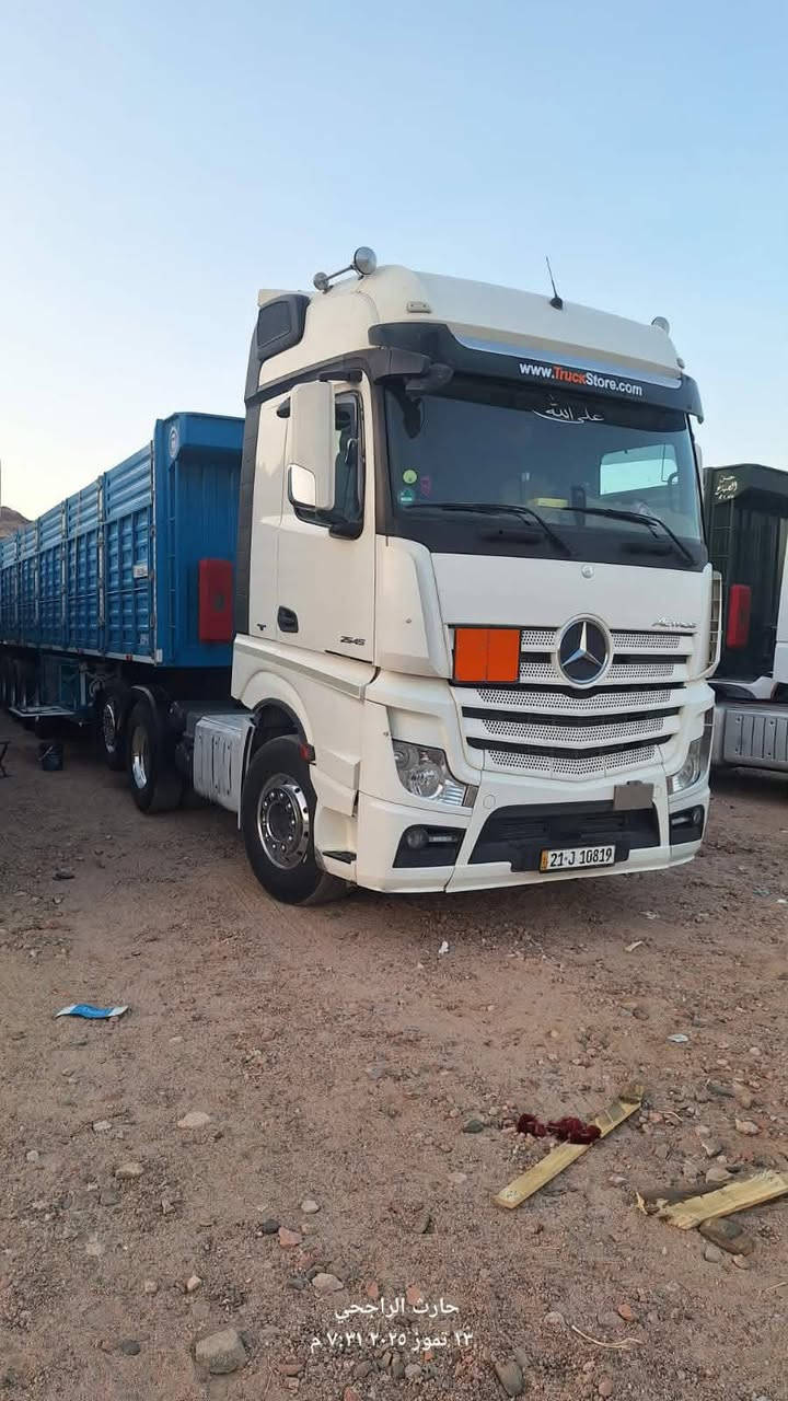 البيع وحش فول مواصفات راس وعربانه 5محاور تريد بس الراس او طراس وعربانه الاستفسار اتصال على الرقم ‏‪0790 580 3728‬‏‏
