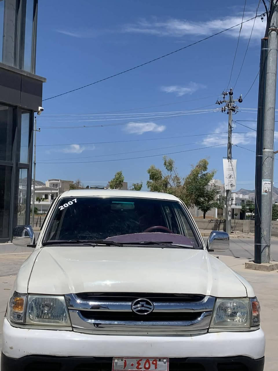 پیکاپ دێر 2007مەکینە بەخ مەنەفێست ئەسڵی
چوار جام کارەبای قفڵ مەرکەزی و ناوسور
گێڕو مەکینەی بەشەرت 100فیتەر
چوار تایەو یلی لۆک
پێشو پشتی کەپس بێ دەحم و بێ خایس
سعری 42 گەڵاو مەحامەلە
شوێن ڕانیە حاجیاوا
***********
