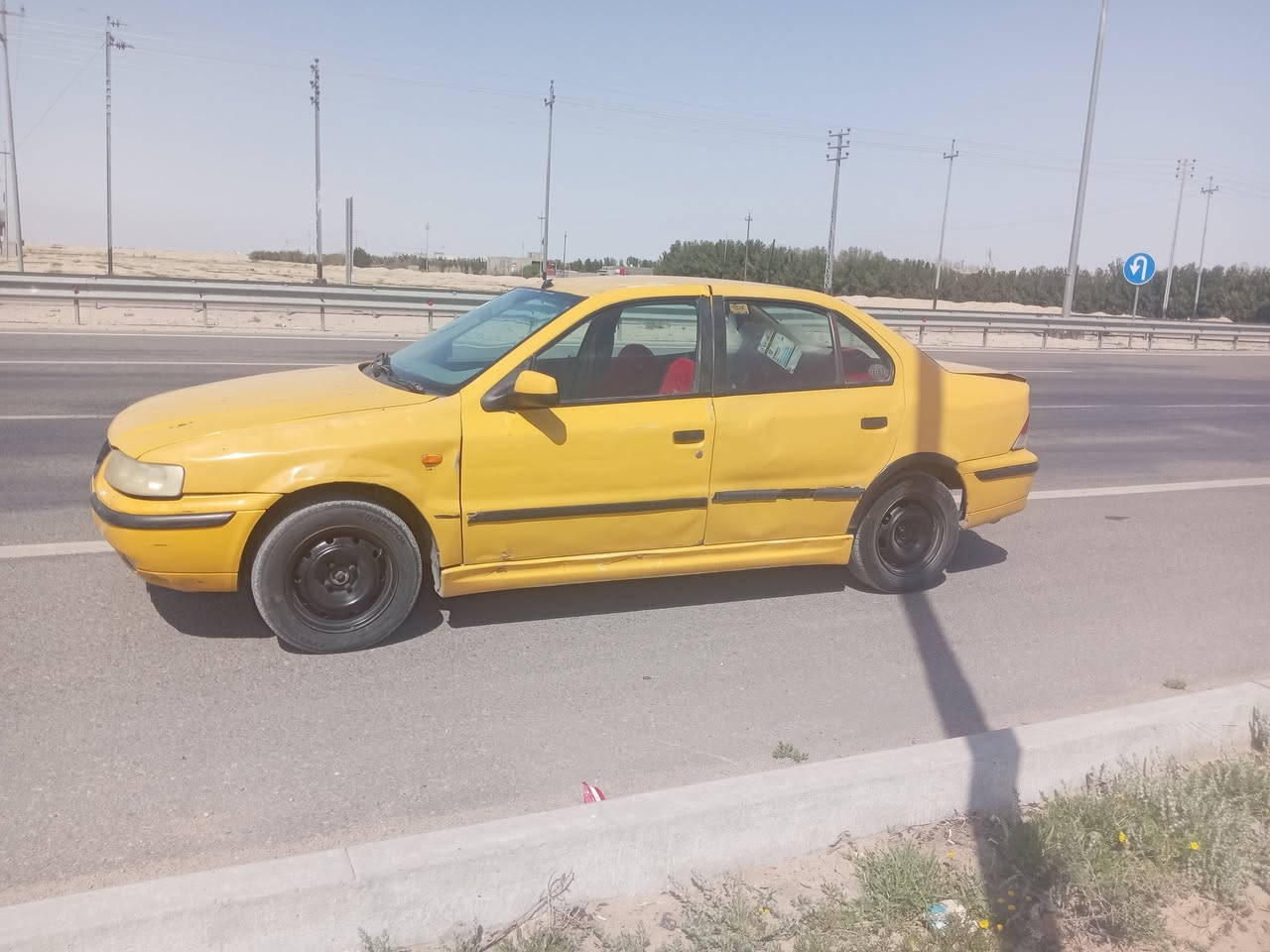 سلام عليكم للبيع سمند 2010
سياره رقم بصره سنويه منتهيه بل 2020 راعيها بل بصره موجود لتحويل، السياره خير من الله محرك وكير كورلا بيكاتشو 1600 محرك وكير نضاف سياره غرفتها نضيفه بيها ضربه وره بصندوك جهت العبري سياره شرط وين مايعجبك طلع بيها بس عوزها ترتيبات شويه كهربايات شغاله وكلشي واضح بصور سعر ب 16ورقه وبيه مجال كلش بصيط مكاني البصرة سفوان شراي هذا رقمي ***********
