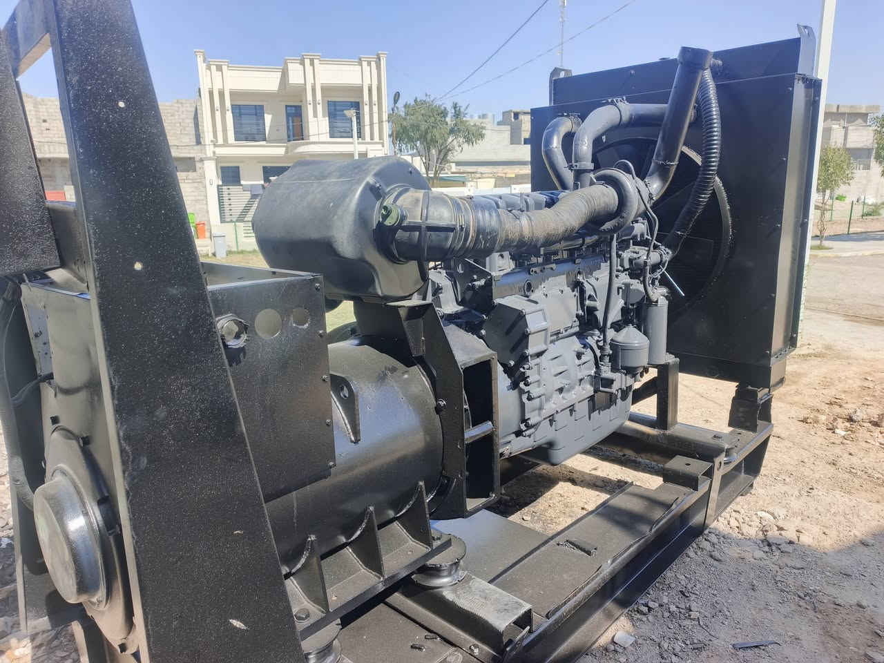 اسكانيا للبيع استندر شرط الحمل راس توليد ٣٥٠ بلادي السعر ٦٠ للاستفسار الاتصال على ***********
