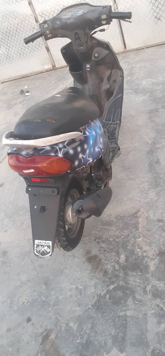 سلام وعليكم دراجه ماكس قجمه سلف هندر كهربات كله شغاله مكينه ناعمه شلع معدل دراجه كله مختم ورقها كامله مكاني غزاليه سعر300شراي يخابره ***********
