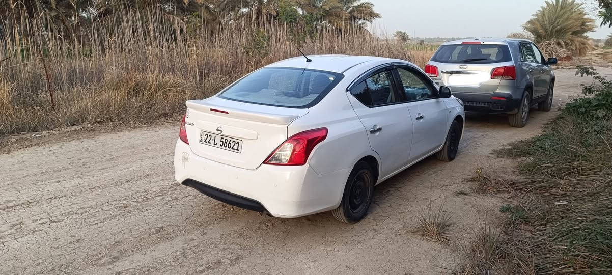 سلام عليكم  للبيع نيسان سني هندي بليته الزركه   موديل 2020
فقط جاملغ امامي مبدل اثر طخه بسيطه  بدون دواخل سياره كفاله والجاملغ مرفق بالصور الاصلي  مع السياره يعني يتعدل بارد ويرجع  للي حاب يرجع الاصلي 

سياره جاهزه حداديه تخم تاير جديد   رقم اربيل الدولي تريد مداور تريد وكاله موجود  السعر 105وبيه مجال بسيط  

الشراي يجي خاص او يتصل ع رقم  ***********
