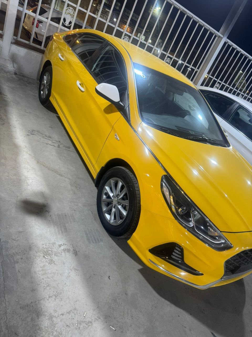 سوناتا 2023 اصل رقم بصره غاز. تكسي
مكفولة من الضربة  وجديده 

محرك 2000 غاز ابلاد 

لد امامي 

لد خلفي 

كشن كهربائي

البصره معارض القبله جهه المشراق 

هـ/ ***********
