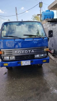 تيوته قلاب مكينه جديده شاصي جديد سياره مكفوله كفاله عامه تخم تاير جديد...