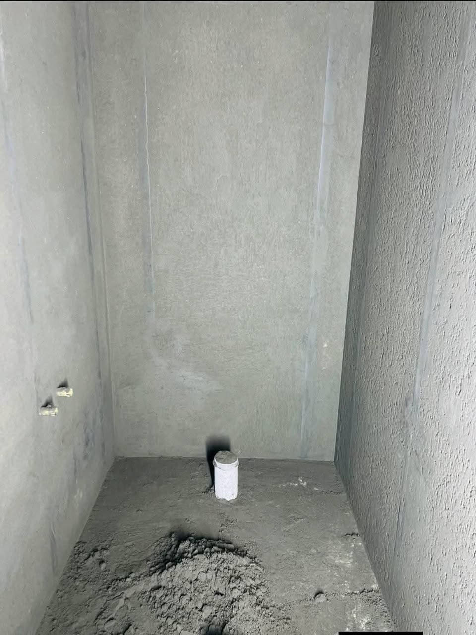 سلام عليكم لباخ متفرغ حاليا اسمنت وجص وبورك شغل درجه اولى شرط تسليم مهندس نظافه بلعمل ***********واتساب
