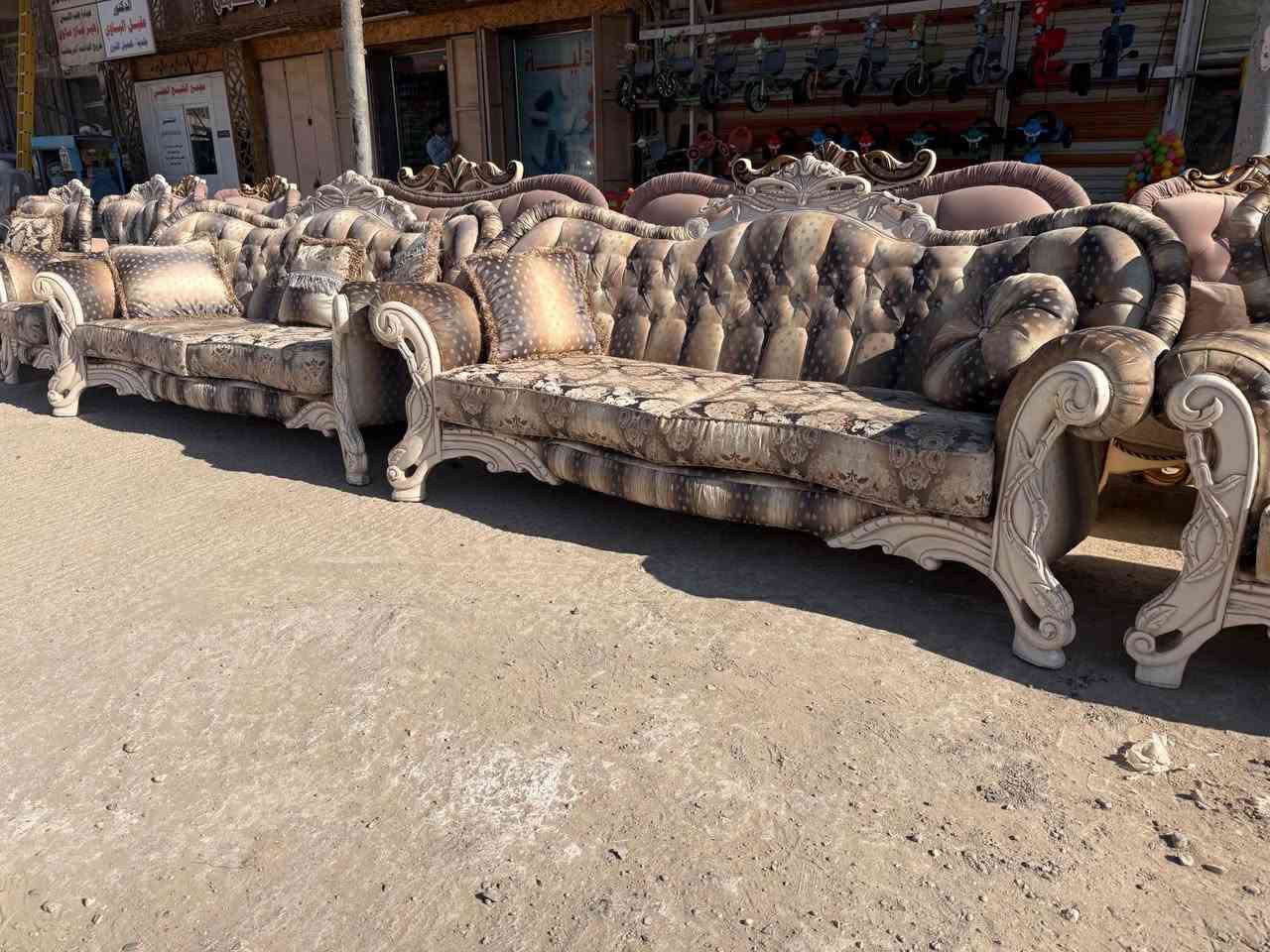 اللهم صل على محمد وال محمد اتخامه تركية السعر 750 الف سعر نهائي تعال اختارلك واحد مستخدم شي قليل العنوان العزيزية شارع الخليج مقابل مرطبات زهرة الخليج معرض ضياء 
*********** الصويرة, واسط
