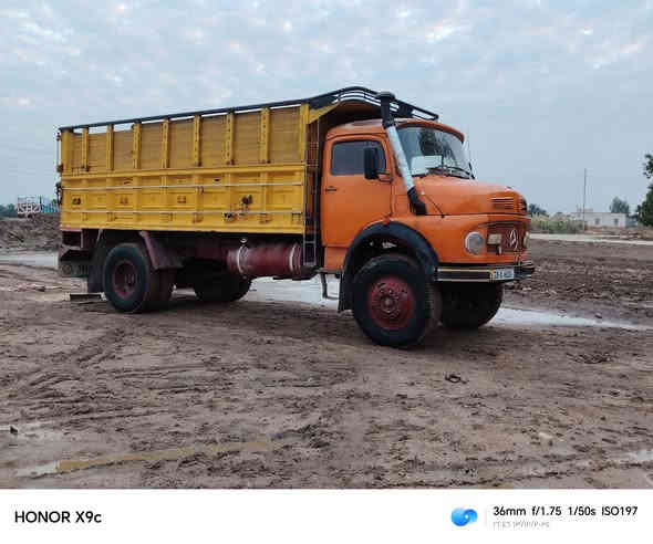 يالله سلام عليكم كناسه للبيع مديل 82 مكفولة محرك كير
اكسل شاصي تخم تاير (رقم نجف) نكليزي) بسمي مشروع

 وطني ( السعر(( 20)) وبيه مجال مكان السماوه ل

لاستفسار  ***********
