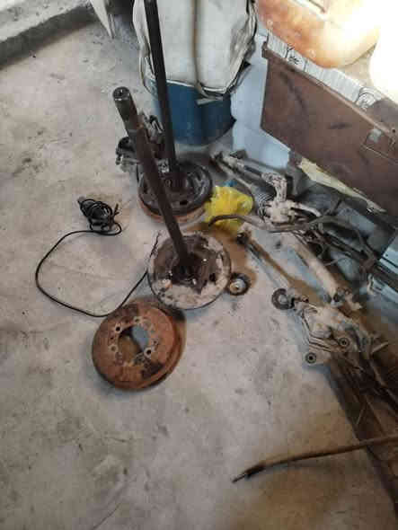 سلام عليكم اخوان أغراض هايسه للبيع كلمن وسعره اتصل وتدلل هذا رقمي *********** بي واتساب عنوان بغداد
