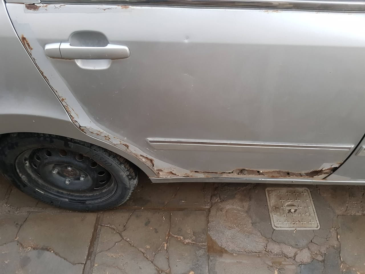 شيري A5  موديل١٣ عنوان كربلاء رقم قادسيةالسعر٣٠ او بيهه مجال الرقم ***********
