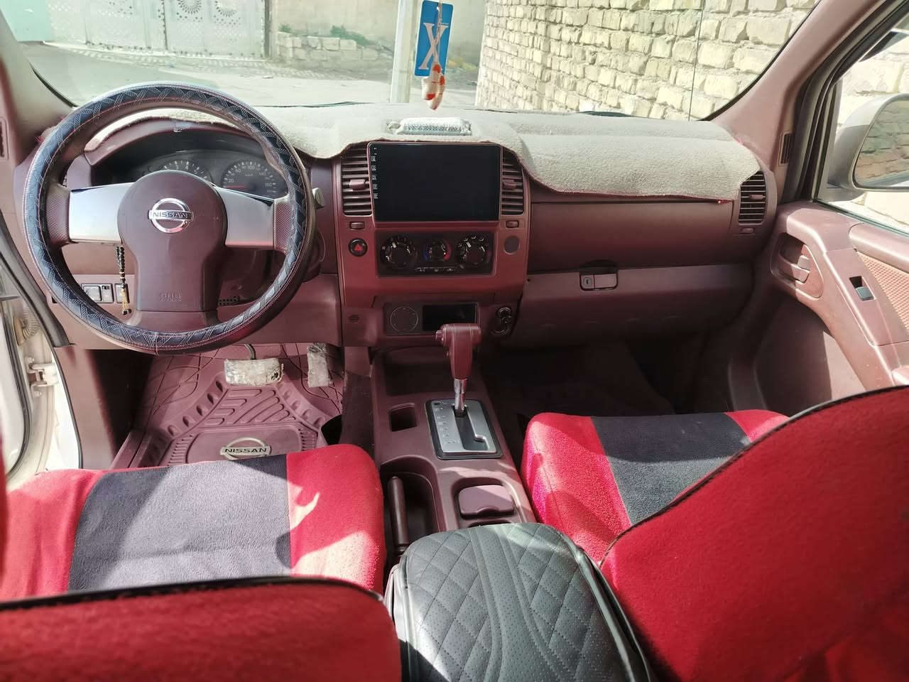 السلام عليكم للبيع نيفاره 11اربيل رقم وهزه جديده باسمي مكينه كيرصدرسياره جاهزه للأخير نظيفه مبيهانقص أنشاء الله مكاني بغداد اتصال فقط *********** السع 108
