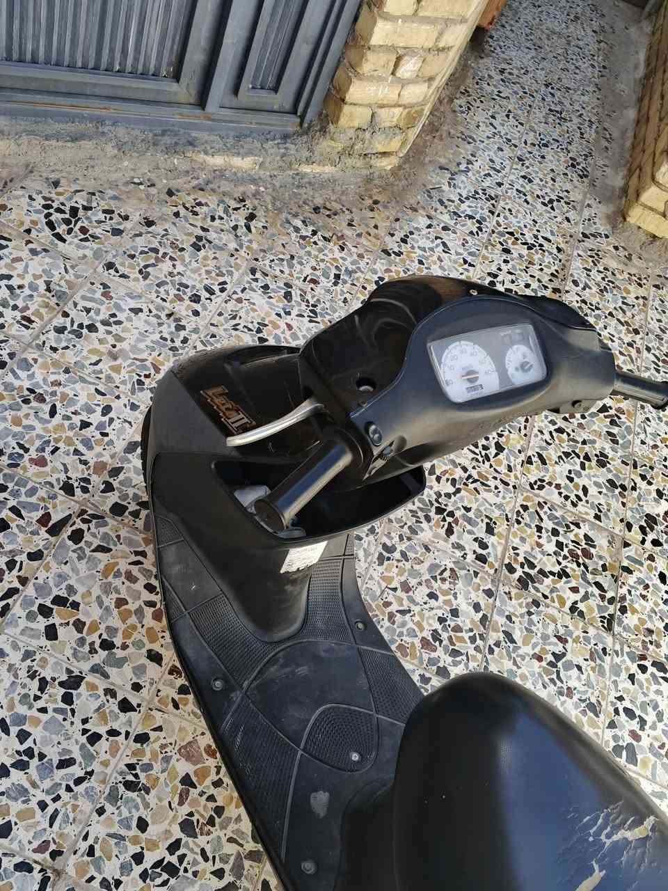 دراجة ساسوكي جنطة كهربايت كلهم شغلة وبيها شلعتهة قوية بس طافية ما ادري شبيهة السعر 175 الدرجة نضيفة اوراق


**إذا كنت صاحب هذا الإعلان وتريد حذفه لأي سبب، رجاءا أرسل رسالة إلى الدعم الفني**