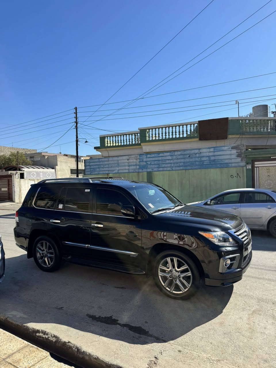 بسم الله الرحمن الرحيم
🔴  سعر  سيارة  رقم تلفون ***********☎️

🔴 ليگزز 2014    بريم اصل   سيارة جديد جديدة بل 📦📦

🔴   ماشى    148 الف كيلو 🖐️

🔴 ليگزز      LX 570     بريم    🔥 

🔴 كير و محريك و صدر  كلة  مضبوطة   بس قطعه وحده صبغ بنيد بدون دواخل 

🔴 سنوى   بسمى   ---   هزه   بلاكدى  كلة  موجودة   👍

🔴   مواصفات  فولل فول 

{ بصمة - فتحة - جكات - 3 شاشة - رادار - 5 كاميرا - حساس
- داخل مشمشى - سندوق شفط - ستيرن كهربائى 
- كشنات تبريد و تدفه - ثلاجه - بعد  }
-----------------------------------------------------

🔴  سعر        380💵
🔴  مكان      موصل   🌇
🔴  رقم       *********** ☎️
-----------------------------------------------------
