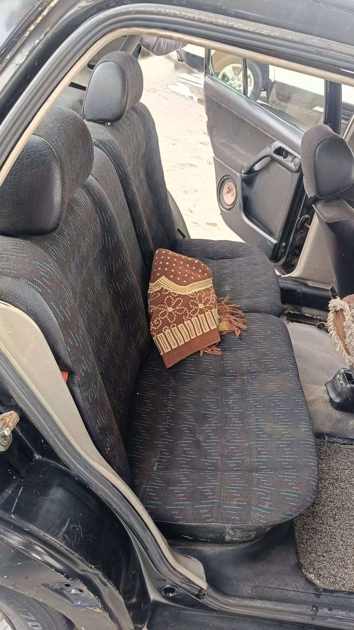 السلام عليكم سياره كولف فنتو موديل 1995سنويه عضم رقم الماني بأسمي الشرعي اني سنويه نافذة لغاية 2029  المواصفات جامات كهرب تبريد ثلج بلادي    ستيرن بور تنته كهربائي محرك 0.8 شرط كصه سويسري كير شرط عينه وكلج ودبو بريك وباتري جديد كابريتا دوش مثل الساعه  تدفئه عاطله بيها ضرر تحرير انطيها صبغ عام  السعر 30 ورقه وبيها مجال حك الجيه مايعجبك لاتكسر بحلال الناس الاتصال ***********
