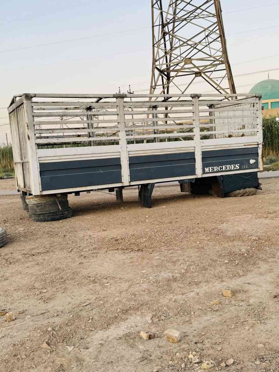 سلام عليكم البيع بدي حمداني / طول 7 ونص رتفاع / 260 لاستفسار خاص ‭
‭0790 517 6339‬

‭0770 629 4547‬
