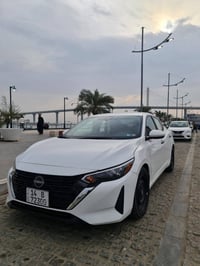 نيسان سنترا • ٢٠٢٤ • تحويل حر