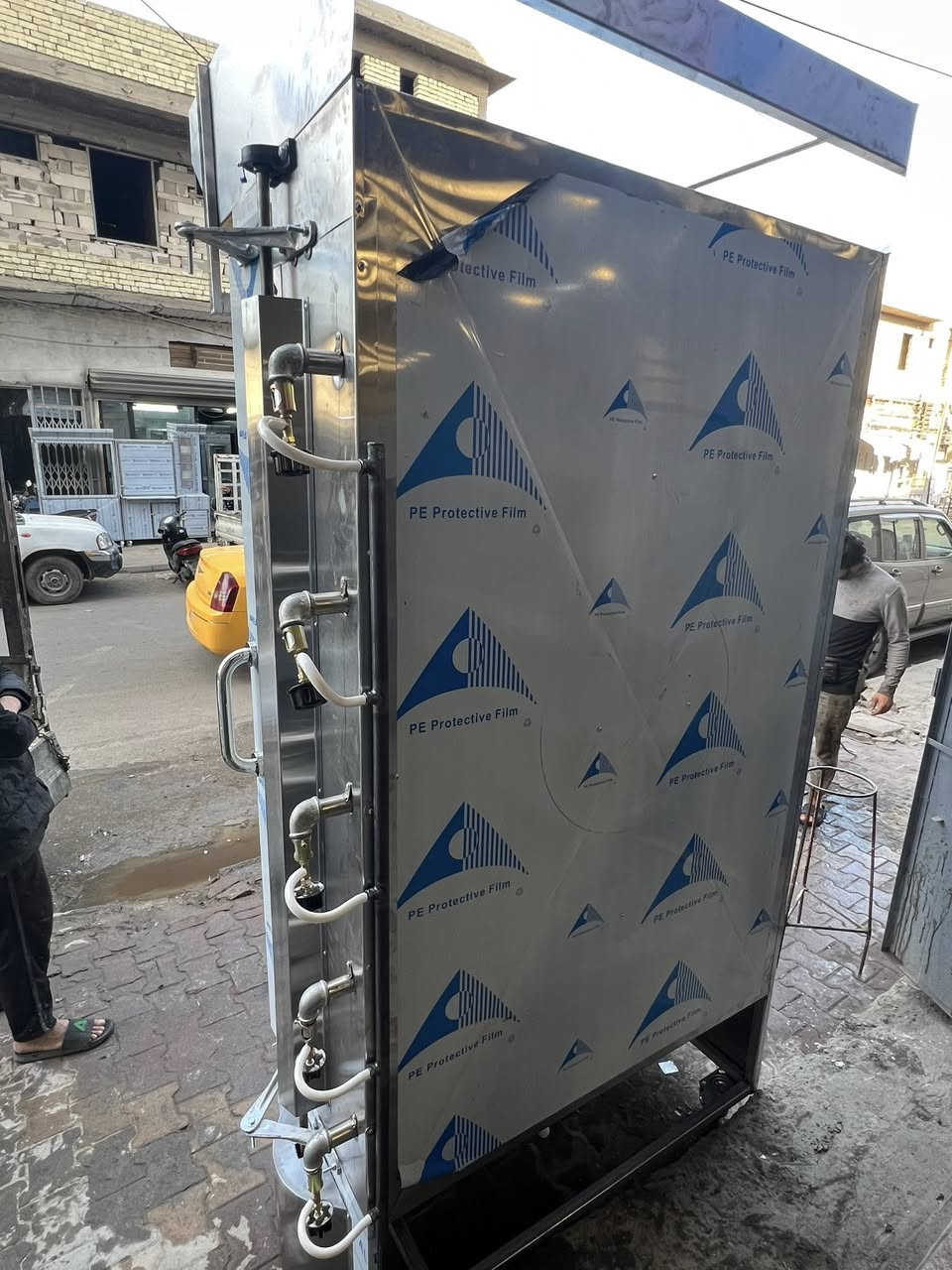 شواية دجاج ١٠شيش  ٥٠ دجاجة 
ستيل واحد ملم طافي 
ماطور كير بوكس واحد حصان
شيش ستل ستيل ١٤ملم 
العنوان العلاوي شارع ٦ قرب مطعم ابو حامد


**إذا كنت صاحب هذا الإعلان وتريد حذفه لأي سبب، رجاءا أرسل رسالة إلى الدعم الفني**