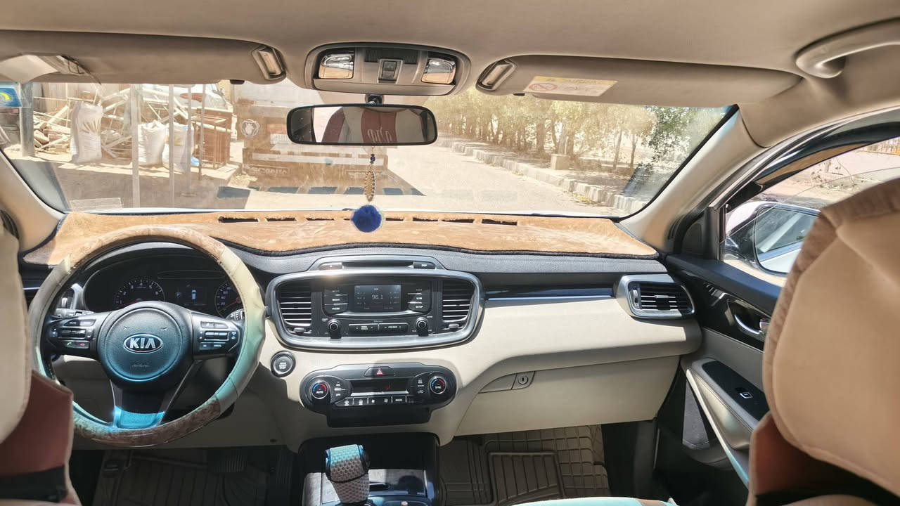 سورنتو موديل18خليج محرك 3600للبيع مو للمراوس السيارة مكفولة كفالة محرك وكير وحدادية بيها بارد بلبنيد وبارد بلصندوق السيارة بأسمي السنوية نافذة لغاية 2030رقم ميسان نكليزي شرط تحويل ثاني يوم السونار مرفق مع الصور تفاصيل أكثر خاص أو الاتصال على رقم الهاتف***********
