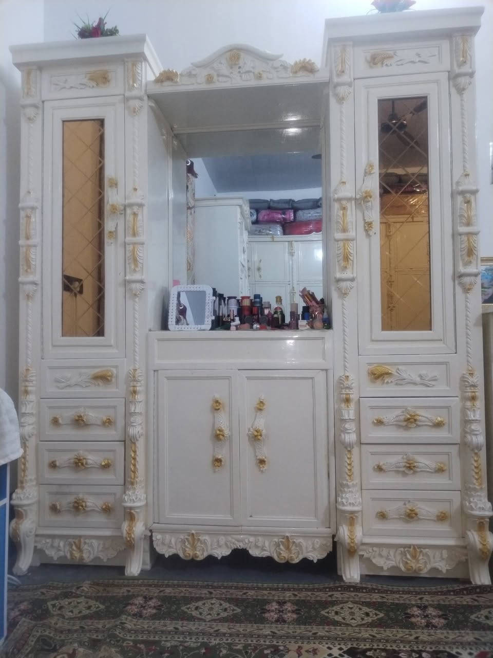 قرفه حطاطه  مستعمله 8 أشهر بسعر 3 او 300 وبيه مجال الي أيريد يراسني عل واتس اب *********** مكاني بغداد تاجي هور الباشه
