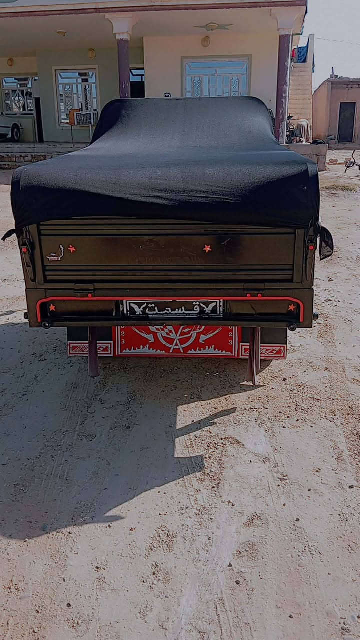 سلام عليكم ستوتة جديده حيل رقم***********مكاني ديالى سعر خاص اؤراق كاملة ؤبليته بيهه شخط ما بيهه نضافه فؤل تخم تايرات جديد اشاير بكلايتات مابيه نقص
