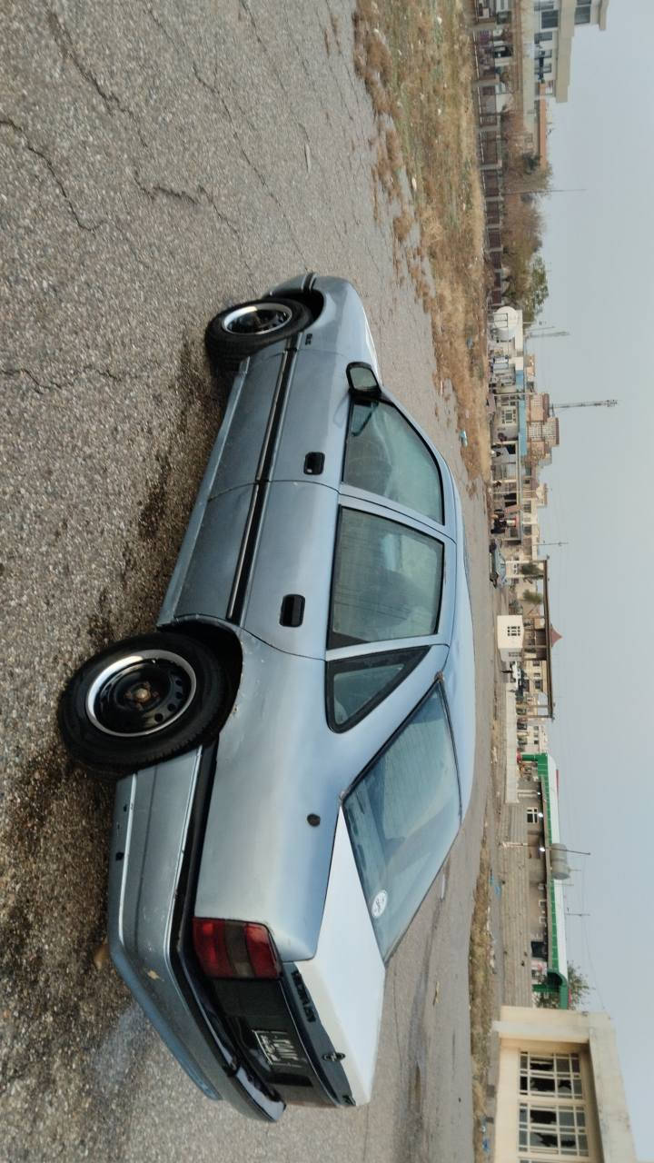 ئۆپڵ ڤیکترا  مۆدیل 1992مەکینە 20مەکینەی لۆکە سیاریک زۆر جوانە لێداروی نیە تۆزیک پیشی هەیەتی ناوی لۆکە کارەبای مەزبووتە 
علوجە ماڵی مەدەنی بەشەرت 
سعری 15مەعملیکی کەم
شوین چەمچەماڵ 
*********** شمشمل, السليمانية
