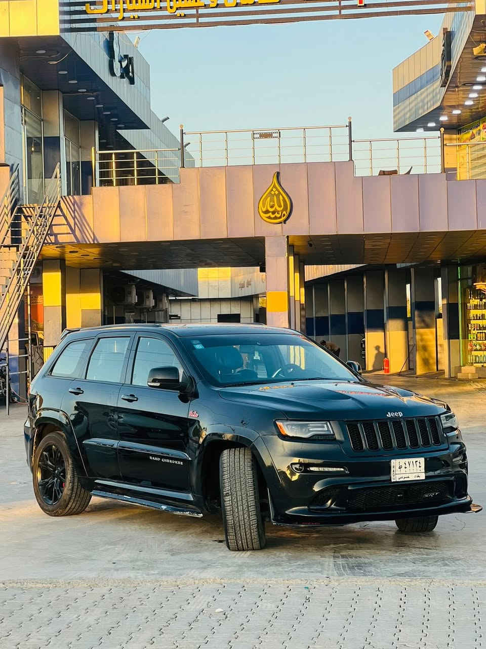 🚀جيب 2012 محدثة 2020كامل
سيارة srt ماشية100عليهة محرك 5700rt مال20
فول مواصفات للاخير 
بانوراما 
رادارات 
تحكمات جهتين 
نقطة عمياء 
كشنات تدفئة تبريد 
ستيرن تدفئة
خزن مقاعد 
تبريد قطعتين 
سماعات 14قطعة 
دمام 
مودات قيادة
 كزوز srt هدرزsrt
شتوتة 
كاج كان بوليت
فجوج برمبو 6بستم امامي 4بستم خلفي 
سيارة كلهة مختمة srt 
سيارة مابيهة حادث من امريكة 3قطع كلير طابة  او قطعتين بارد صارن عندي
سعر145 بيهة مجال 
للاستفسار ***********
