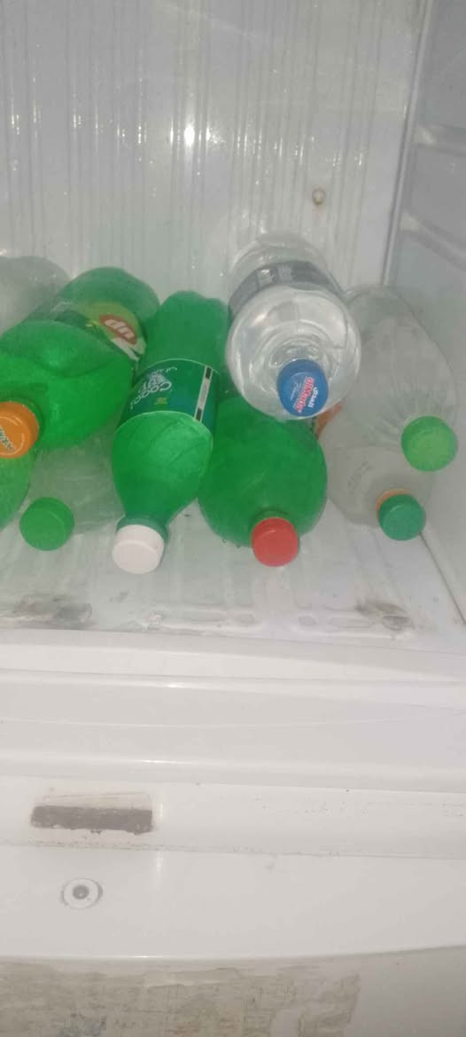 سلام عليكم عندي غراض بيت مكيف قرص شركه  السعر ٣٠٠شغال جنرال
طباخ ٤٠السعر شغاله كلها  ثلاجه ١٢٥شغاله كامله اجمدد بغداد, العراق


**إذا كنت صاحب هذا الإعلان وتريد حذفه لأي سبب، رجاءا أرسل رسالة إلى الدعم الفني**