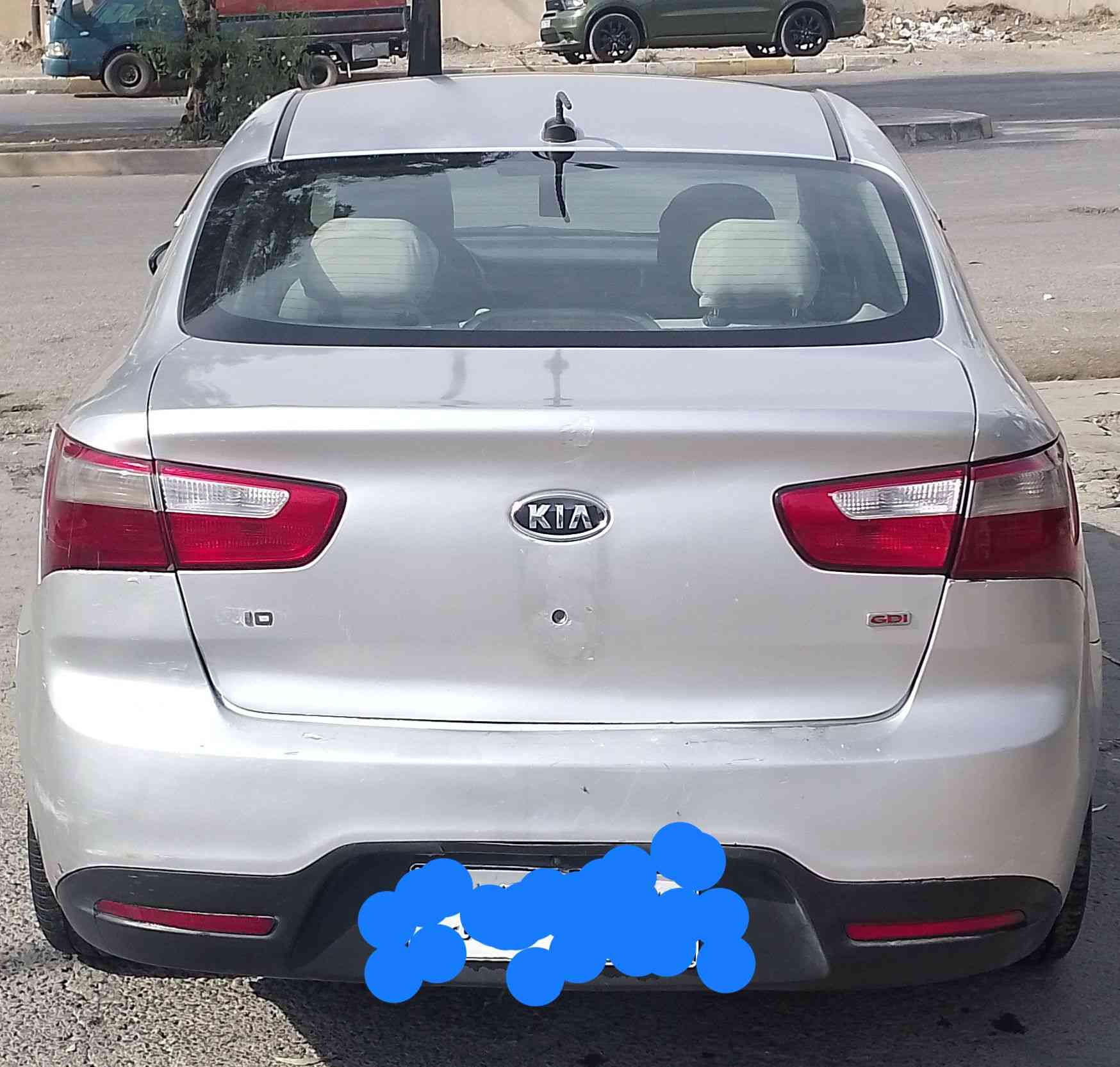 كيا ريو للبيع او معارض مع تاكسي 
***********
