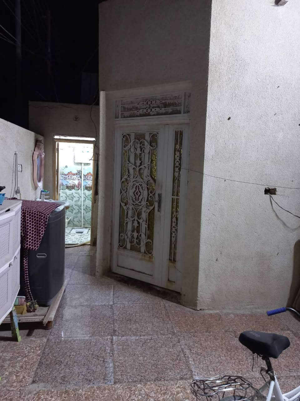 بيت للبيع او للايجار م150 بناء طابوك عكاده قريب ع الحولي 120 م او اقل جاهز من كل شي فارغ حالياً ***********
