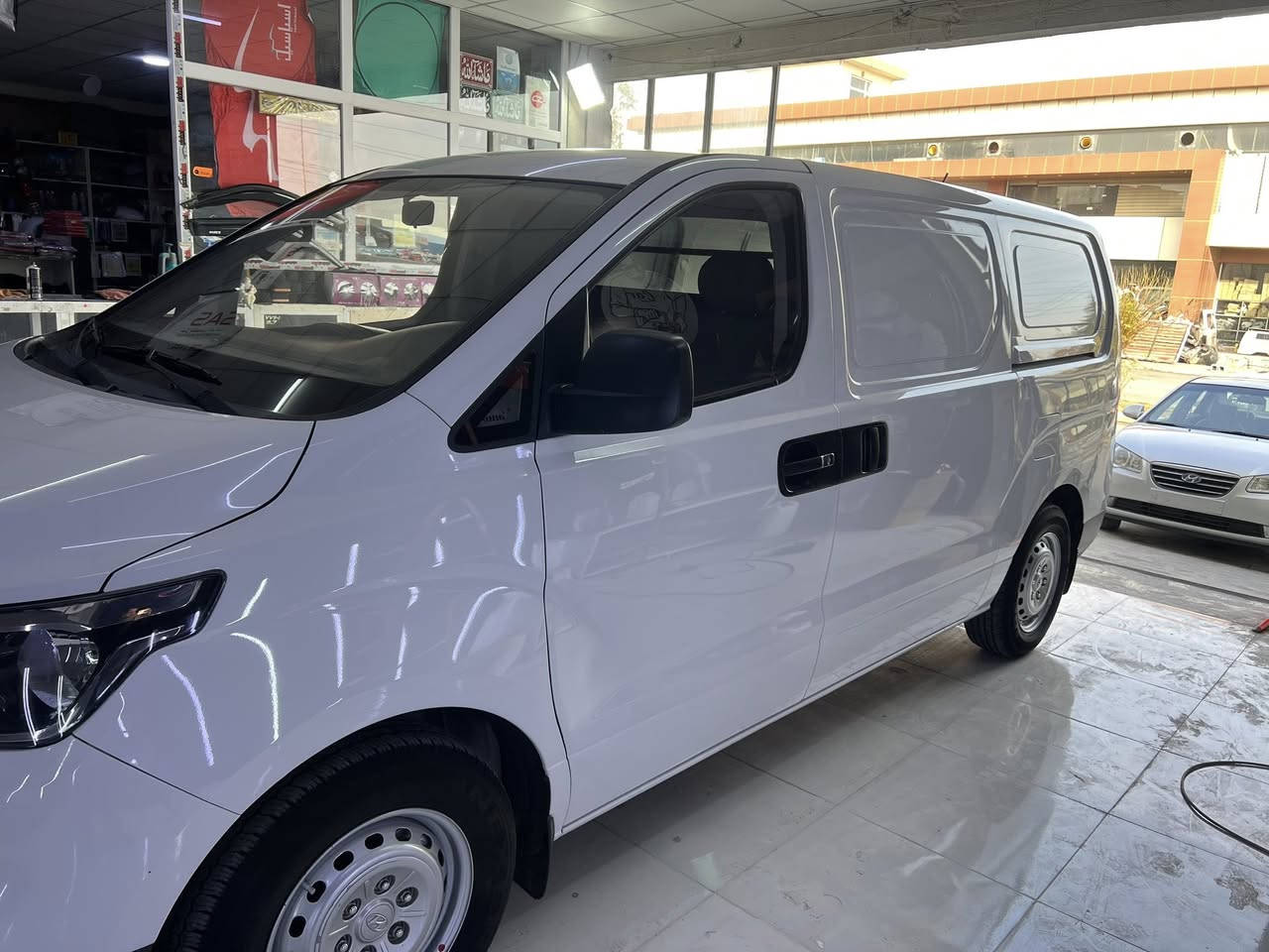 ٢٠٢١ بؤ فرؤشتن گير مةكينة ئةكسل تةبريد بةشةرتة ٩٣ هةزار رؤيشتووة سةنةوى نوية تايي نوية ***********
