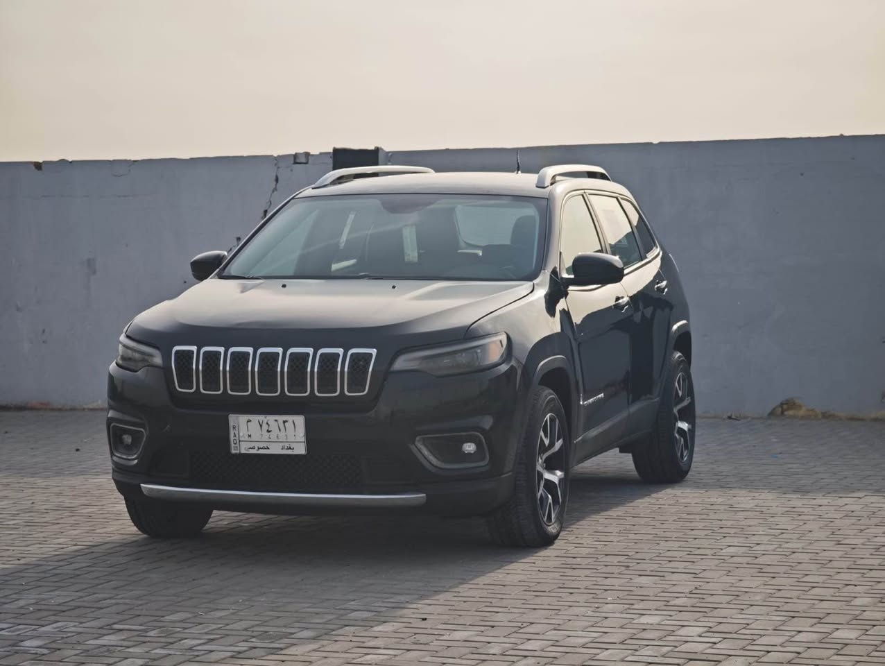 جيب بزون 2019فول عدة الفتحه (***********)حادثه جاملغ وبنيد بدون دواخل مكينه 2400حداده تخم تاير كله جديد مكينه جديده مكينه وكير كفاله رقم بغداد معوقين مكان السياره البصره بيع ومراوس حسب القناعه السعر 105وبيها مجال بسيط البصرة, العراق
