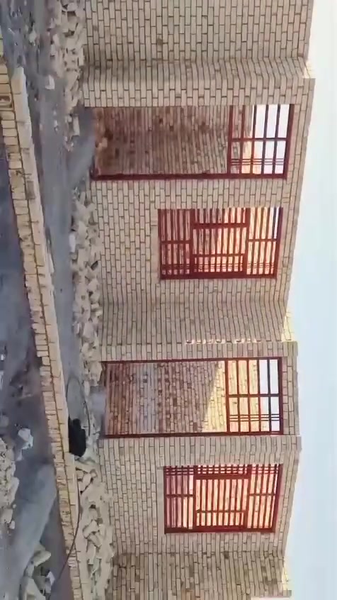 السلام عليكم خلفه بناء متفرق حاليا شغل درجه اولى على الدبل وبل يوميه وهذا رقمي ***********
