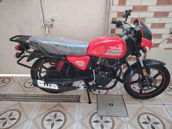 السلام عليكم البيع دراجة دايون نفخ مديل 22 مكفوله كفاله عامه اوراق بيهه ٥ او مكاتبت مكتب مقدم دسك كهربايات كلهه شغاله برغي ماعايزه( السعر 1050مليون او خمسين) عنوان نجف حي العسكري كبل شارع السبيس يم صيدليت احسان كاضم ***********
